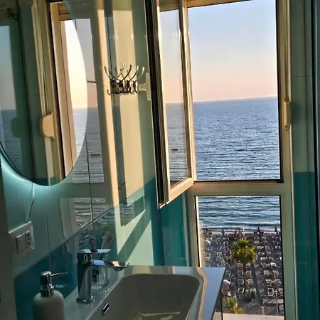 Liburna - The Panorama Apartamento *